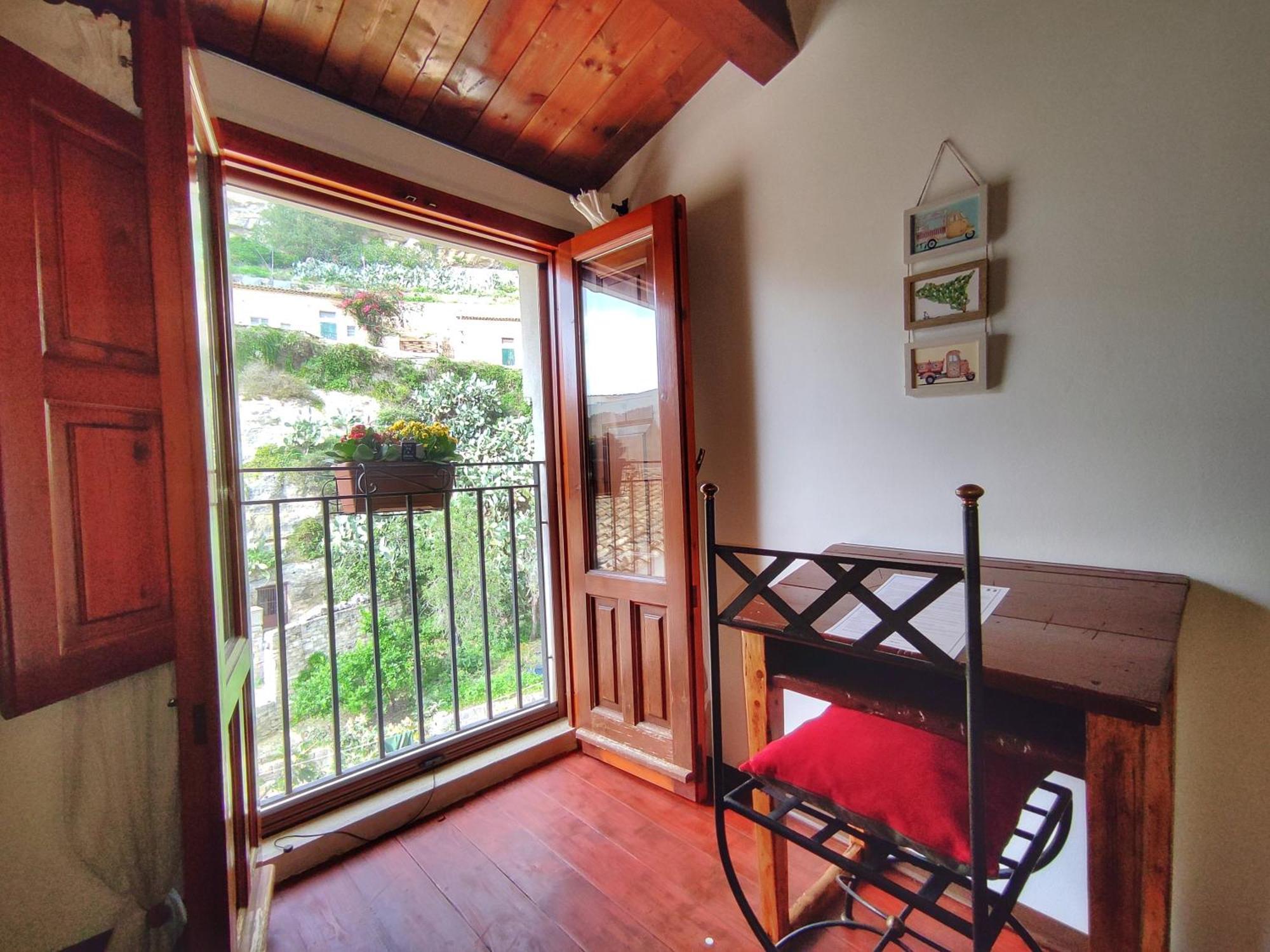 Lilibeth Houses - Charming & Lovely Views Scicli Cameră foto